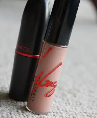 mac-viva-glam-gaga-lipstick-and-lipsglass-review