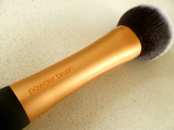 real-techniques-powder-brush-1401