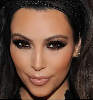 kim-kardashian-favourite-makeup-looks