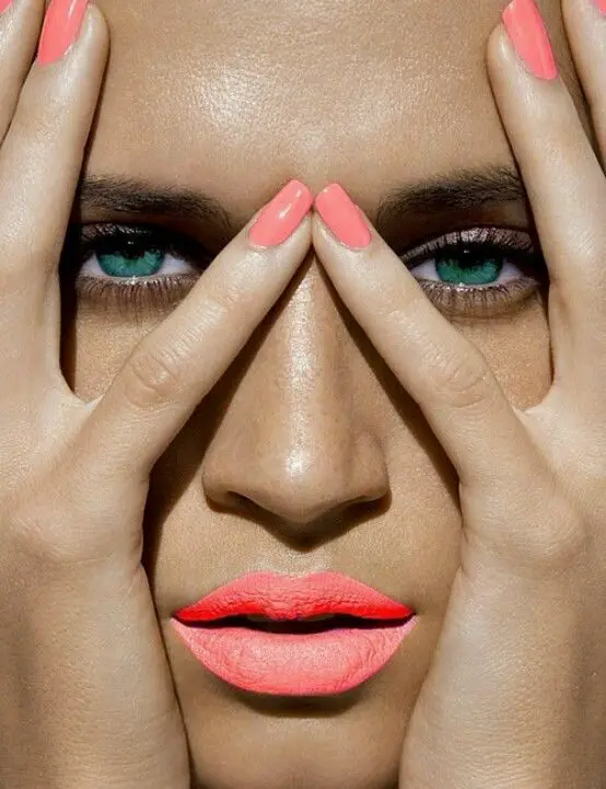 matching-neon-coral-lips-and-nails