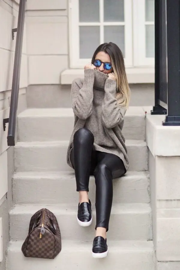 leather-leggings-and-pullover