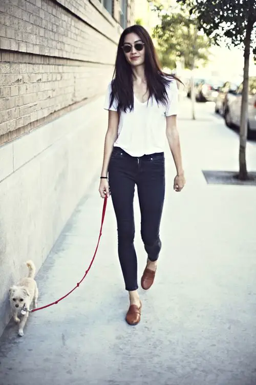 white-shirt-jeans-and-oxfords