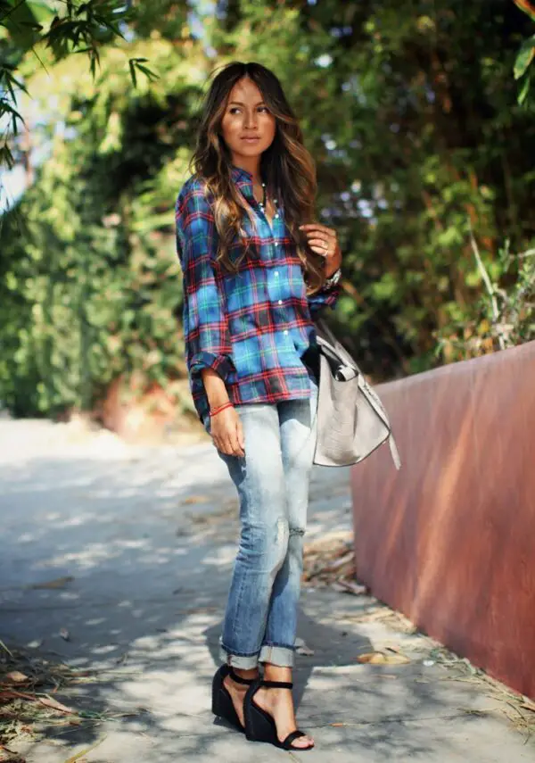 plaid-shirt-and-wedge-shoes