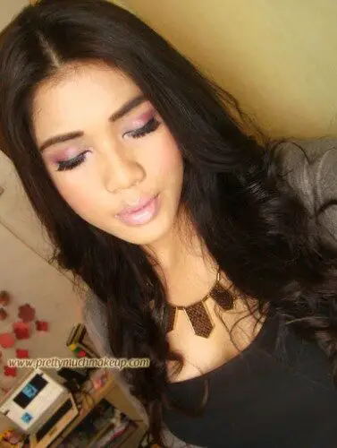 makeup-tutorial-pretty-in-pink-377x500-1