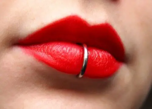 nyx-round-lipstick-in-eros-review-500x359-1