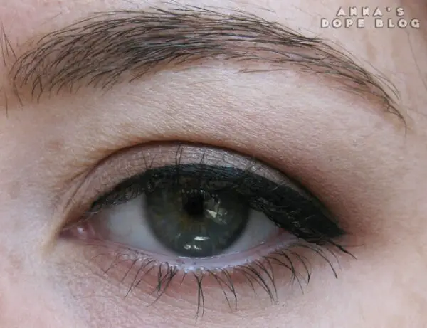 brown-eye-makeup-with-naked-palette