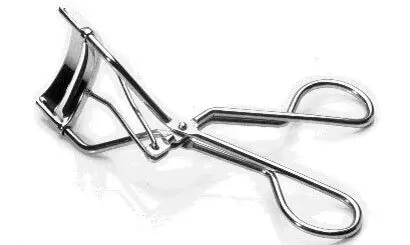 clamp-style-eyelash-curler-review