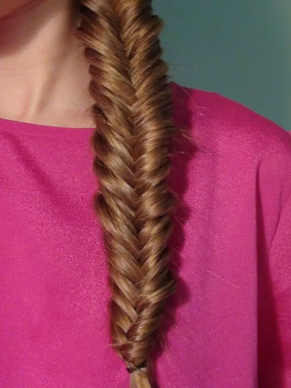 pretty-cute-fishtail-braid