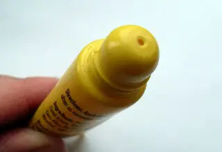 carmex-lip-balm-tube-2