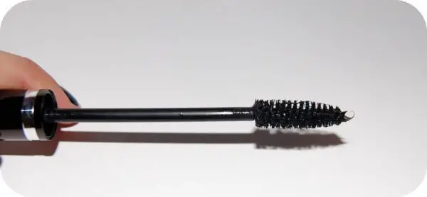 15-black-maskara-brush