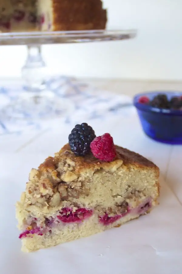 berry-pecan-crumb-cake-recipe