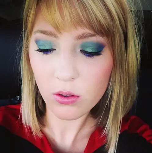 makeup-with-sephora-ariel-storybook-palette-497x500-1
