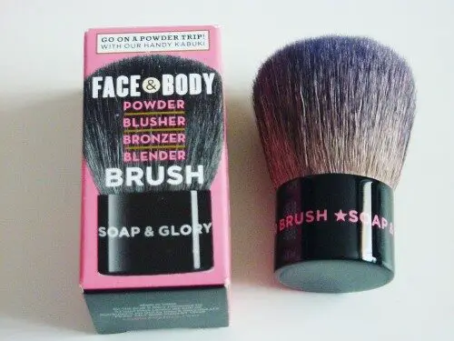 soap-glory-face-and-body-powder-brush-500x375-1