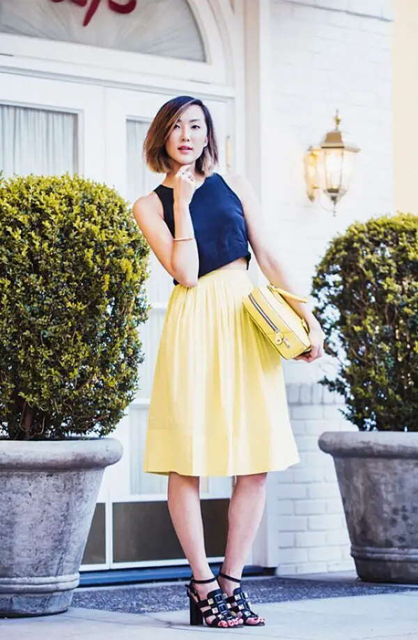3-blue-crop-top-with-high-waist-yellow-skirt