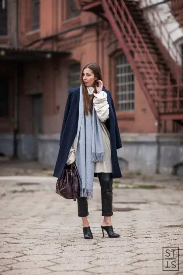 3-oversized-shawl-with-oversized-outfit