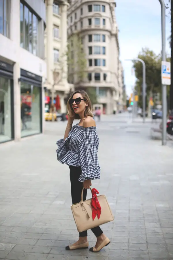 4-checkered-off-shoulder-blouse-with-jeans