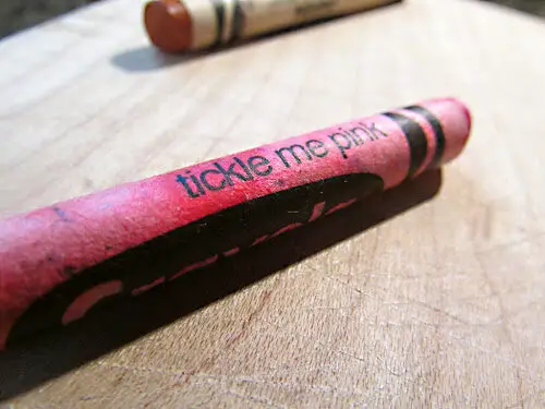 how-to-make-lipstick-out-of-crayons1