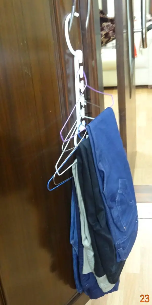 magic-hangers-to-organizing-your-closet