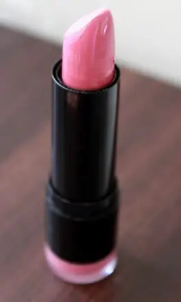 nyx-extra-creamy-round-lipstick-paris-review-swatch-1