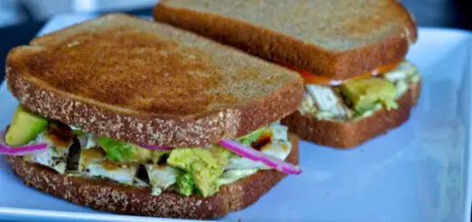 turkey-chicken-sandwich-with-avocado