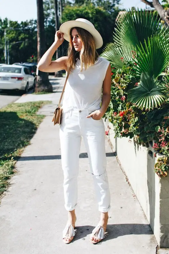 all-white-summer-look