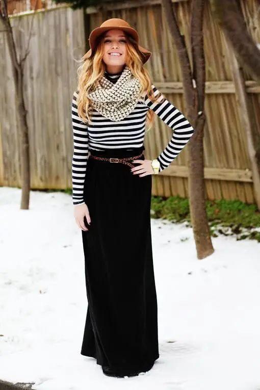 black-maxi-skirt-outfit