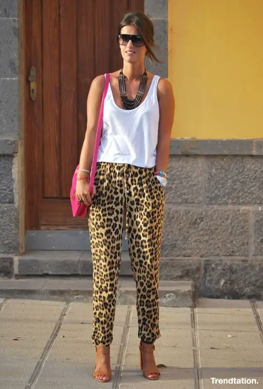 crazy-leopard-pants-and-white-tank-top