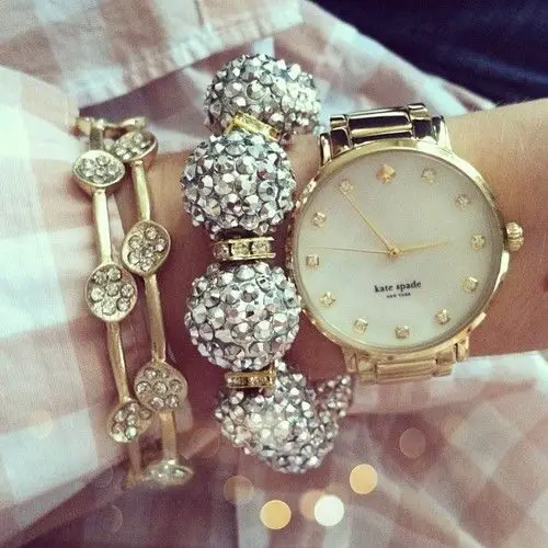 gold-bracelet-watch