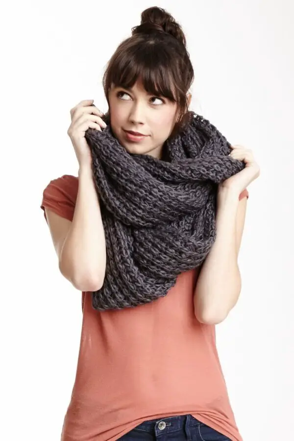 knitted-oversize-scarf