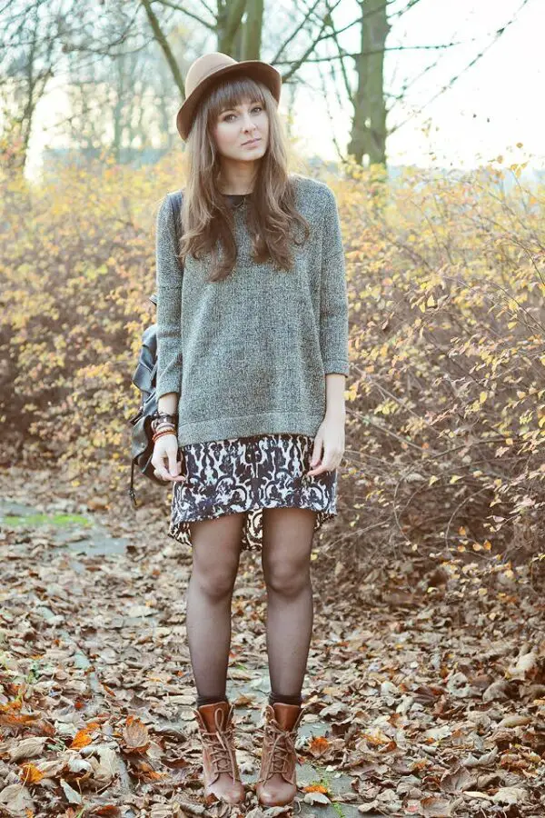 oversized-sweater-with-mini-skirt