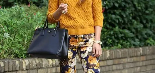 sweater-and-printed-pants