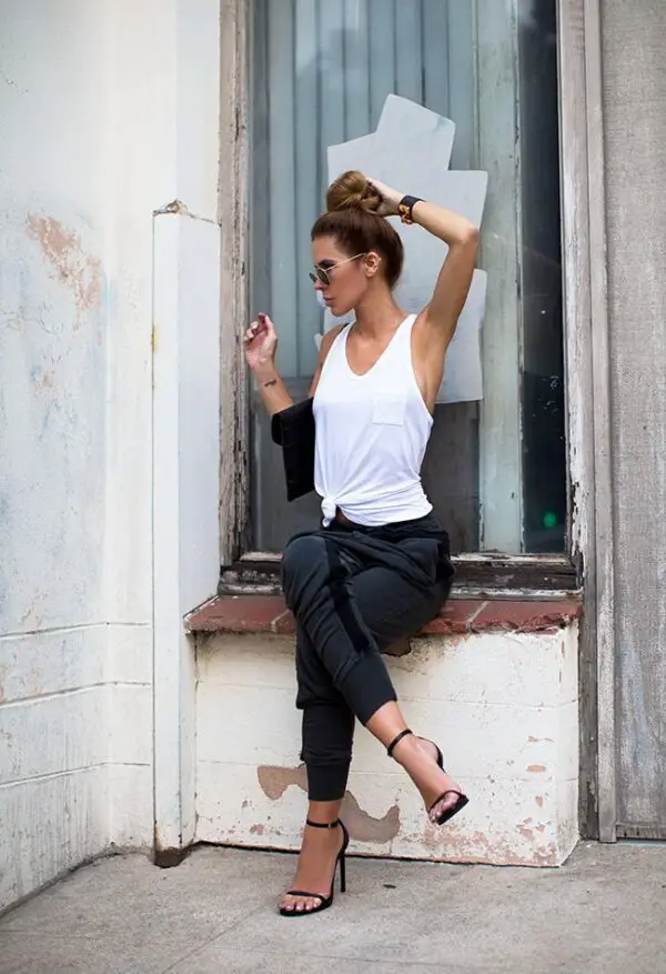 tank-top-tied-up-athleisure-style