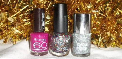 festive-nails-500x374-1