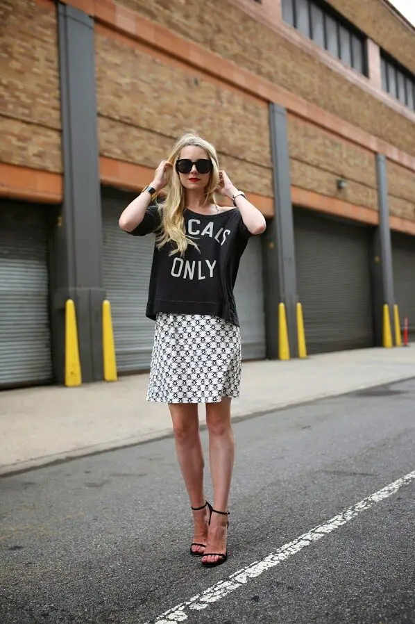 2-a-line-skirt-with-graphic-tee