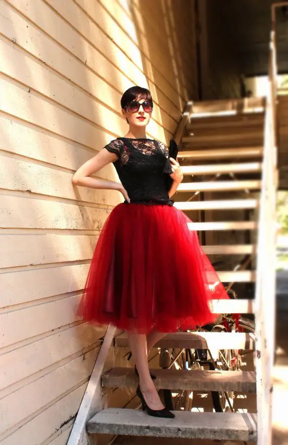 1-tulle-red-and-black