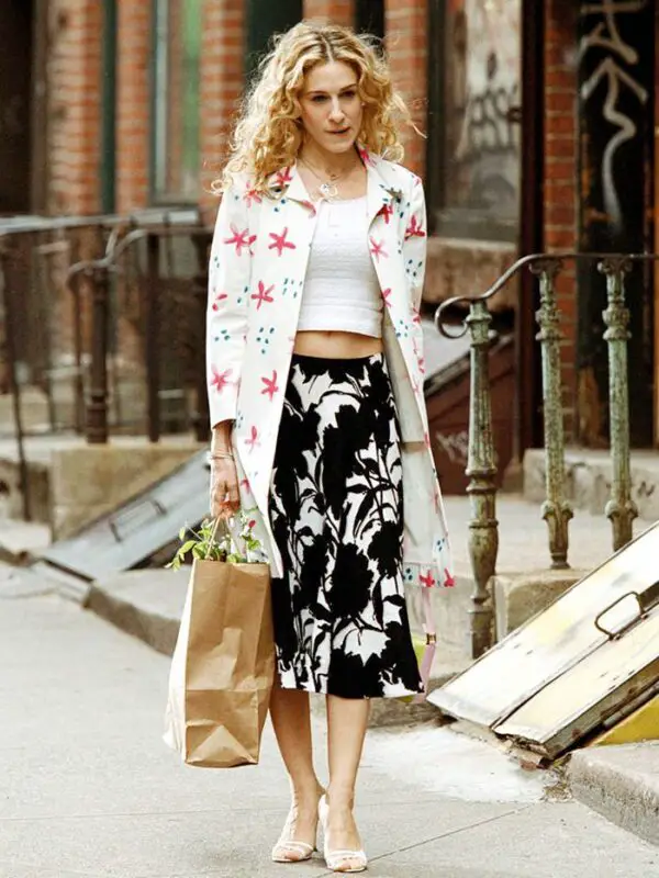 crop-top-carrie-bradshaw-style