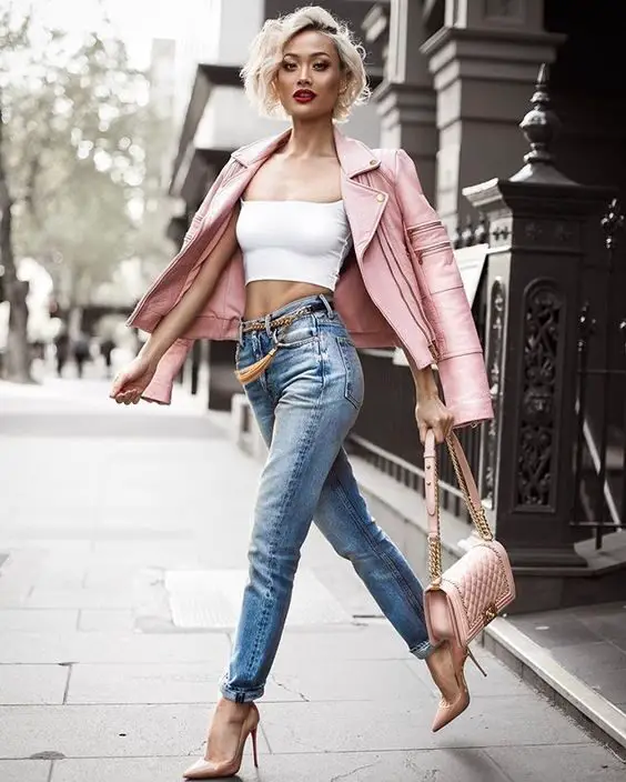 leather-jacket-in-pink-sexy-outfit-jeans-and-heels