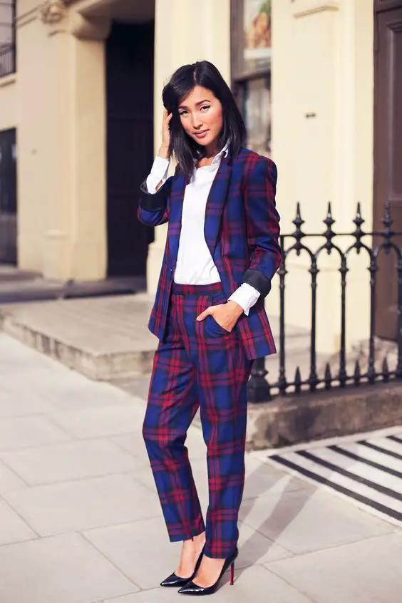 matching-jacket-and-pants-printed-bold-suit-2