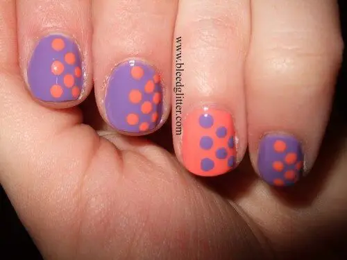 my-first-accent-nail-and-half-dots-500x375-1