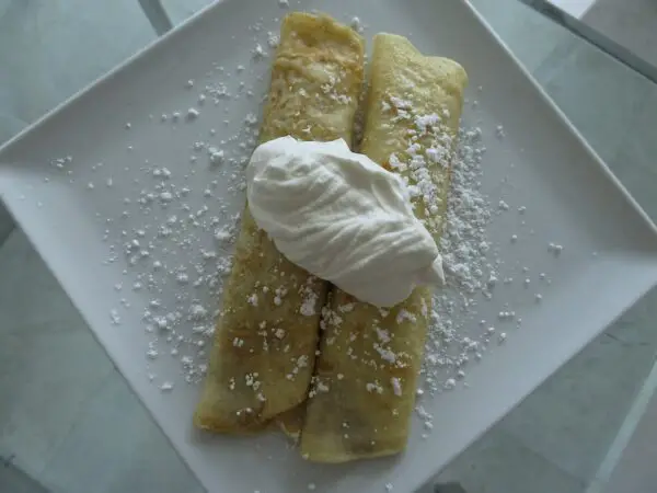homemade-strawberry-filled-crepes-with-whipped-cream
