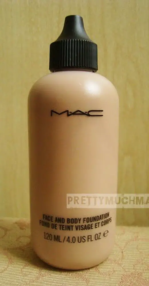 mac-face-and-body-foundation-c4-review-520x999-2