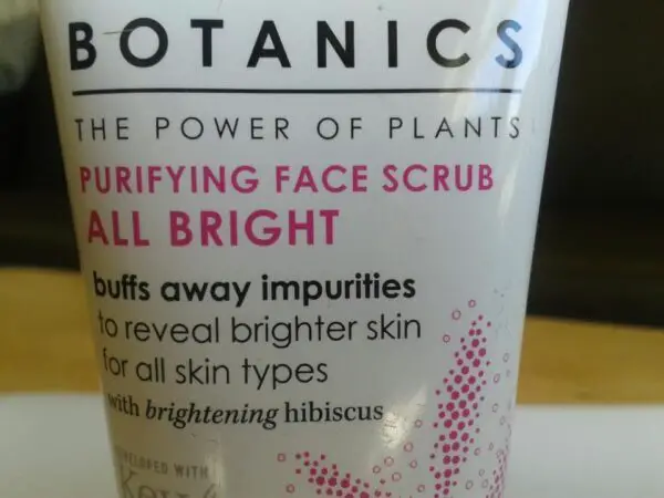 5-purifying-face-scrub-all-bright