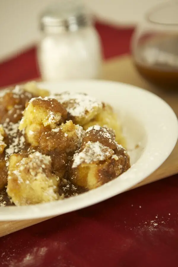 how-to-prepare-french-toast-casserole-topped-with-a-caramel-maple-syrup-1