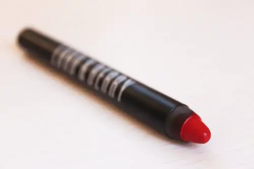 lord-and-berry-scarlett-shining-lipstick-crayon-500x332-1