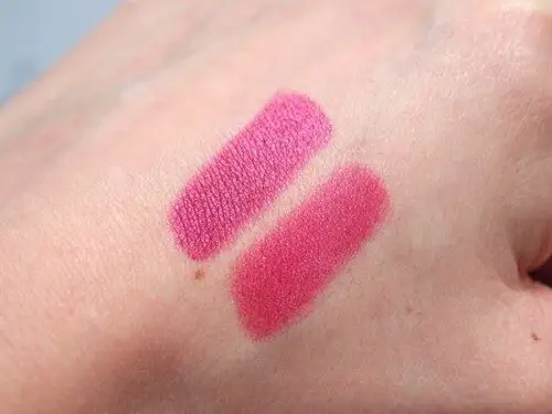 medusas-makeup-mineral-eye-dust-in-red-baron-review-swatch-500x375-1