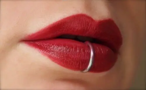 nyx-cherry-lipstick-500x308-1