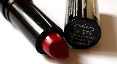 nyx-round-lipstick-in-575-black-cherry-500x273-1