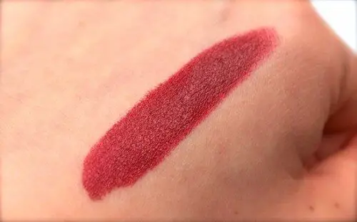 nyx-round-lipstick-in-575-black-cherry-swatch-500x312-1