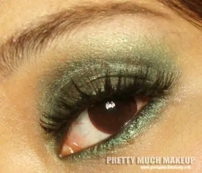 olve-green-eye-makeup