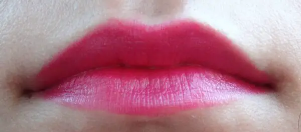 revlon-colorburst-fuchsia-lipstick